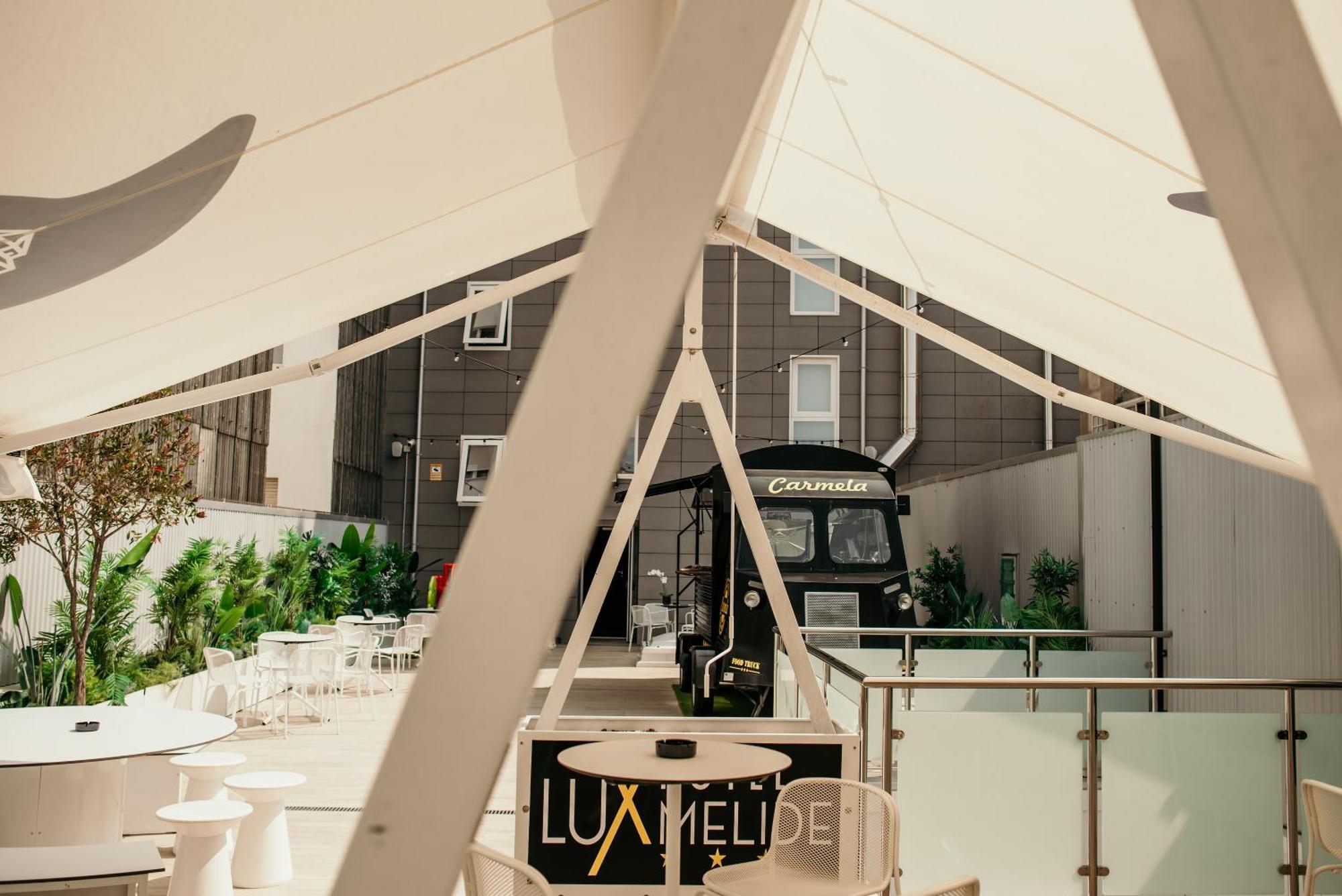 Hotel Lux Melide Exterior foto